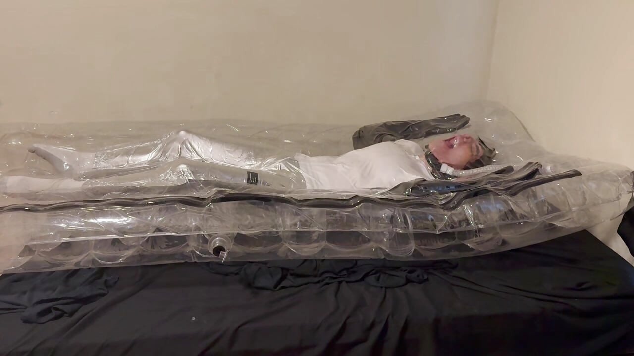 Nov 3 2025 – Vacbed time in my swimcap and silver pants