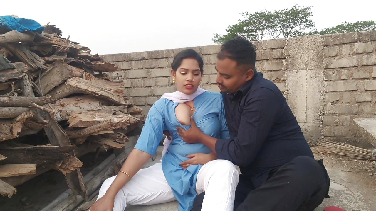 18 years virgin school girl big boob press by her step brother in outdoor Desi girl