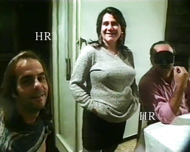 Swinger couple with pregnant and have threesome sex! Italian